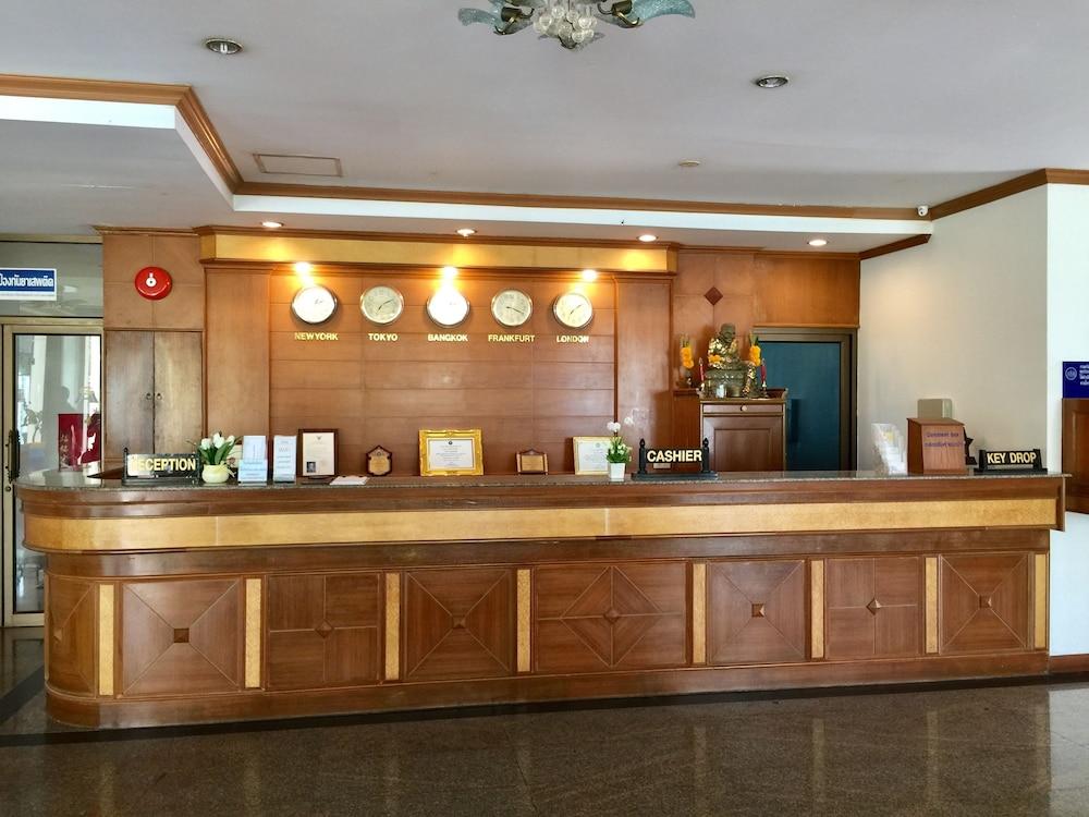 Krabi Golden Hill Hotel Exterior photo